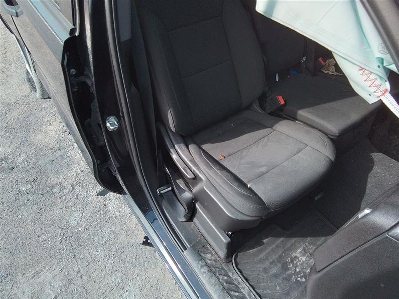 Vehicle/241608_11.jpg