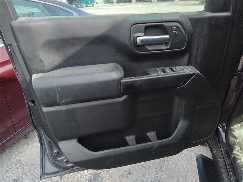 Vehicle/241608_12.jpg