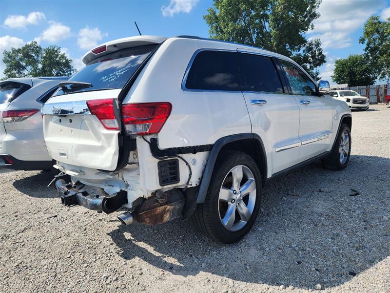 Vehicle/241766_03.jpg