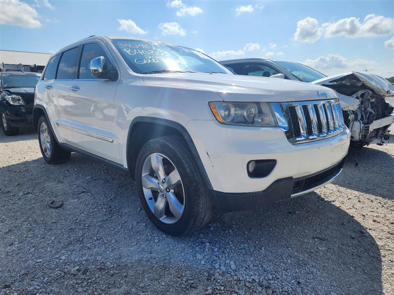 Vehicle/241766_04.jpg