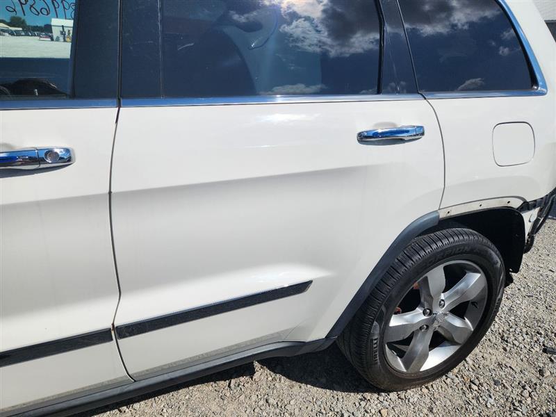 Vehicle/241766_11.jpg