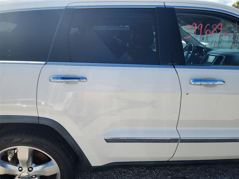 Vehicle/241766_12.jpg