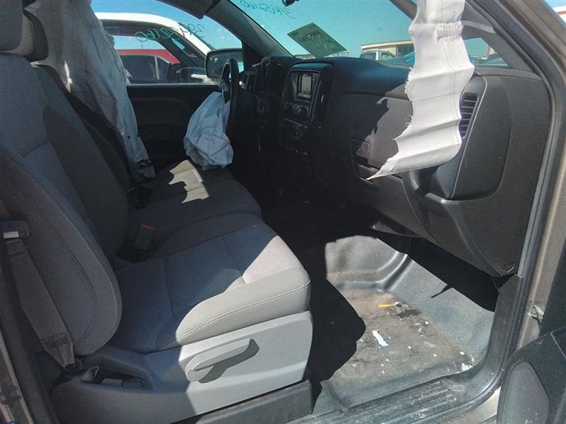 Vehicle/241840_11.jpg