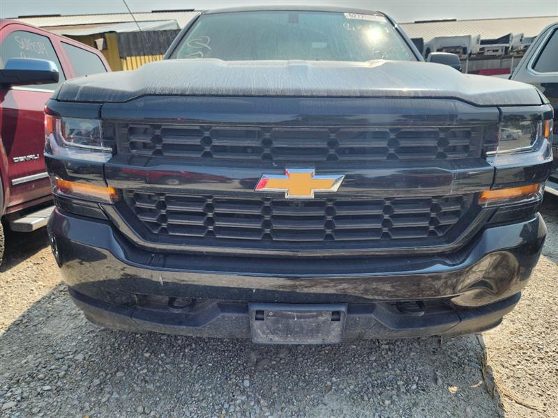 Vehicle/241968_08.jpg