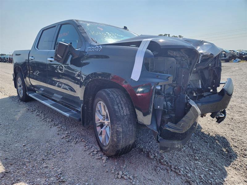 Vehicle/242233_04.jpg