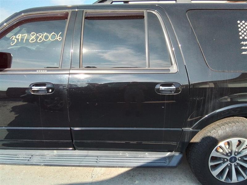 https://f005.backblazeb2.com/file/img-partshotlines-com/Inventory/EX441/Vehicle/242319_07.jpg