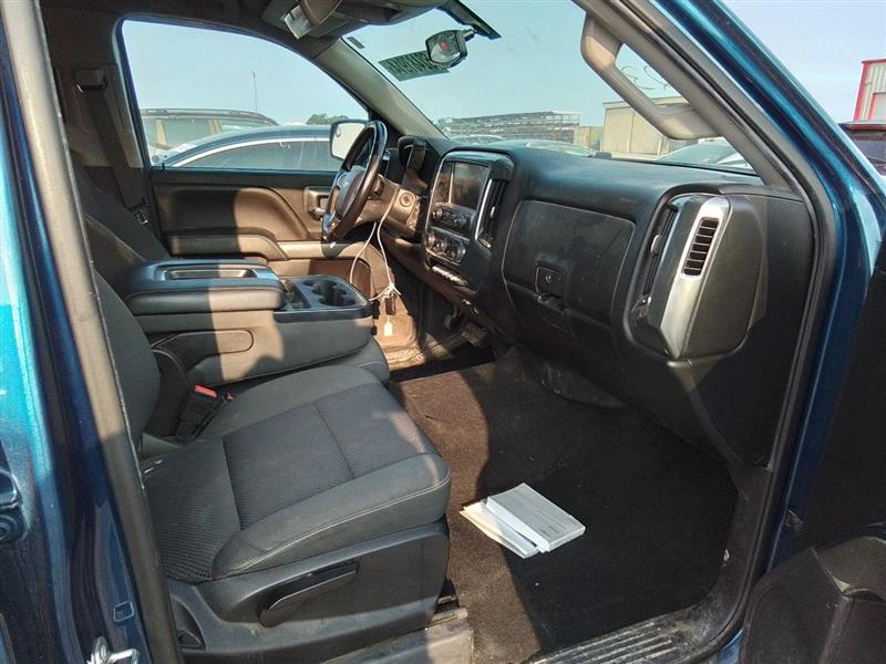 Vehicle/242382_12.jpg