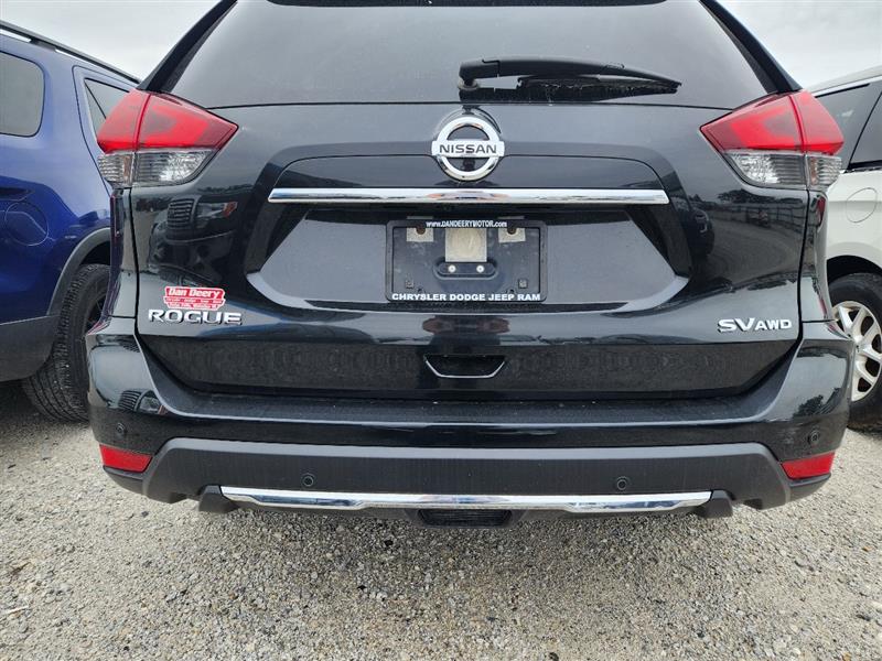 Vehicle/243523_11.jpg