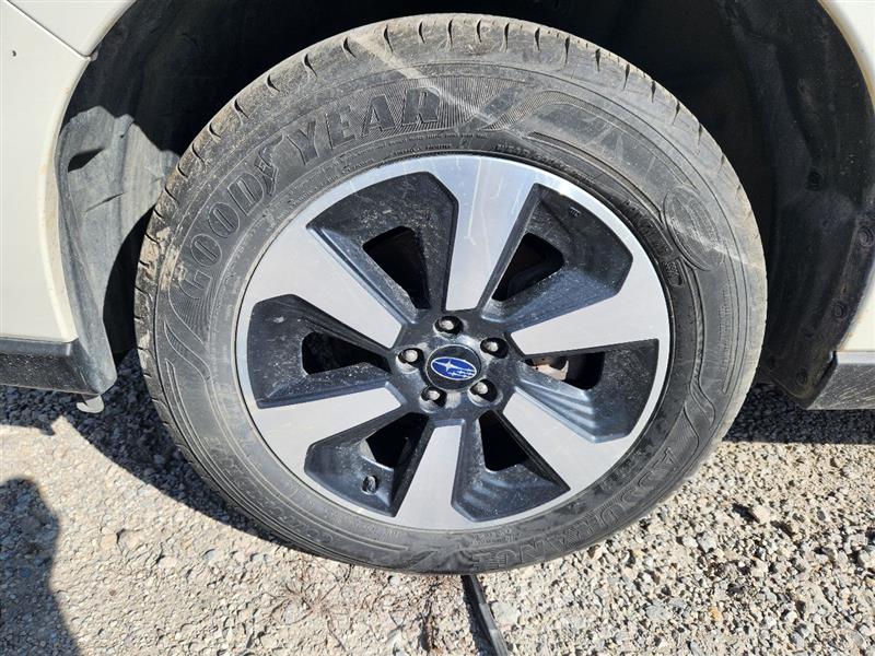 Vehicle/243631_07.jpg