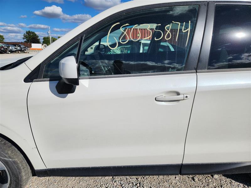 Vehicle/243631_10.jpg