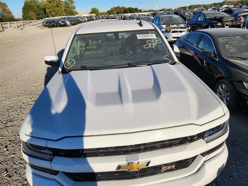 Vehicle/244542_08.jpg