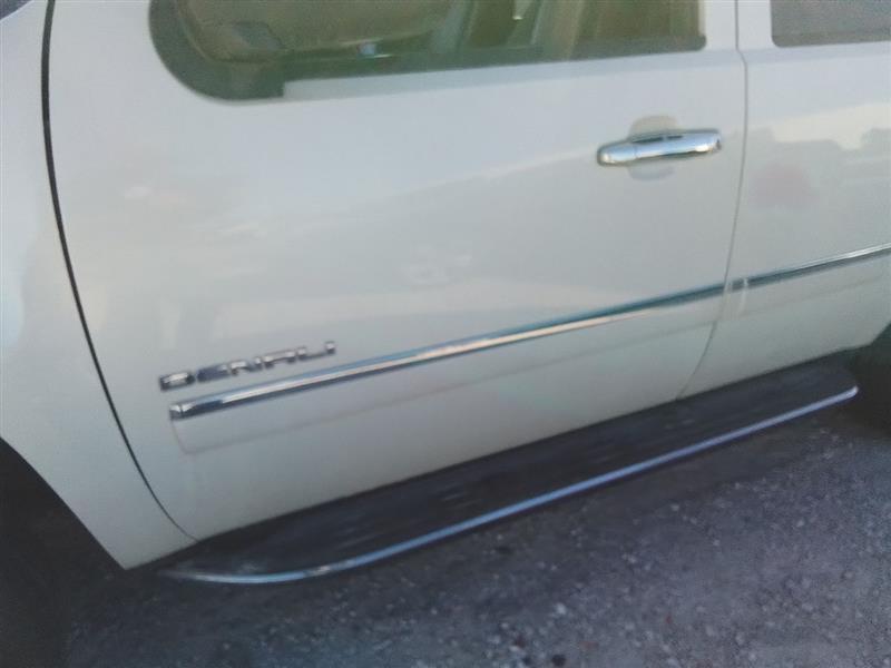 https://f005.backblazeb2.com/file/img-partshotlines-com/Inventory/EX441/Vehicle/244775_08.jpg