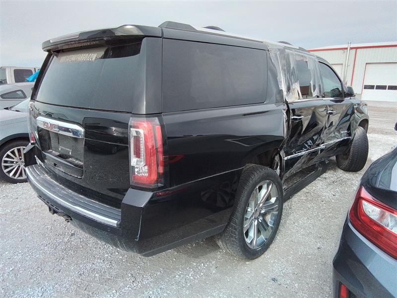 Vehicle/245374_03.jpg