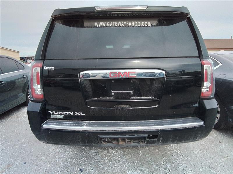 Vehicle/245374_10.jpg