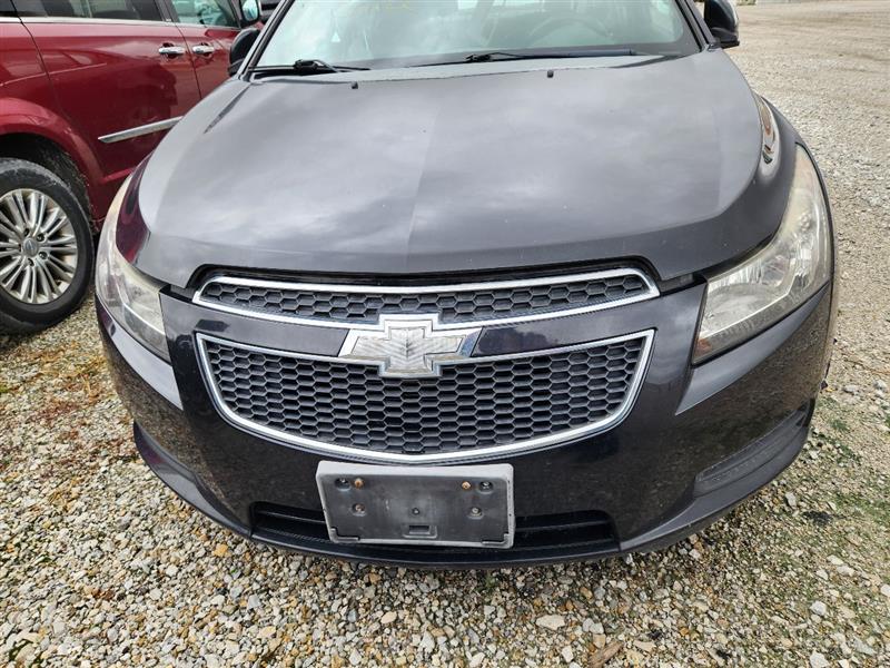 Vehicle/245399_09.jpg