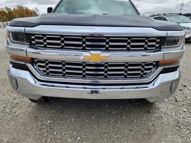 Vehicle/245418_09.jpg
