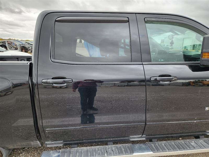 Vehicle/245418_12.jpg