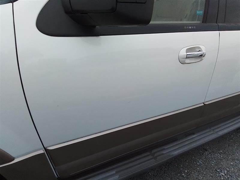 Vehicle/245430_08.jpg