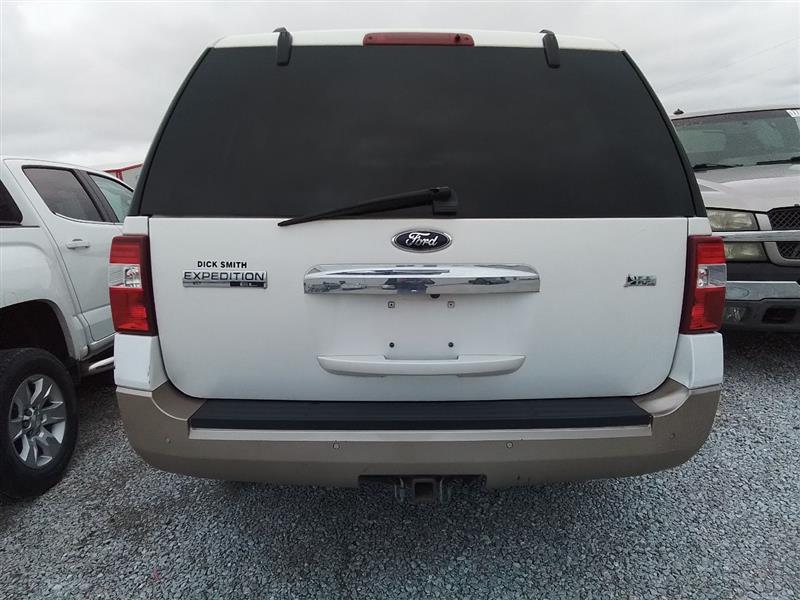 Vehicle/245430_10.jpg