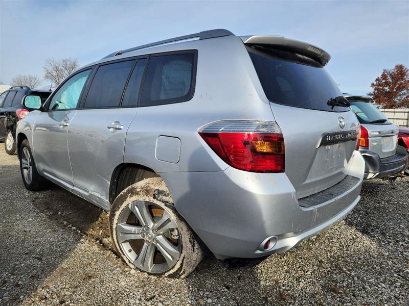 Vehicle/245456_02.jpg