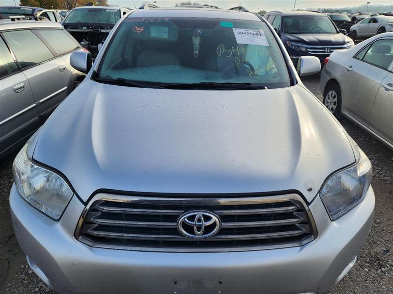 Vehicle/245456_07.jpg
