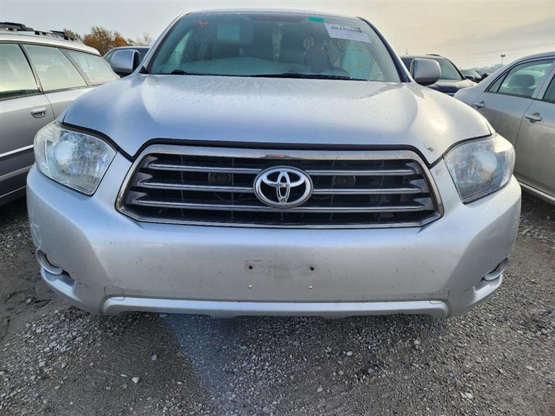 Vehicle/245456_08.jpg