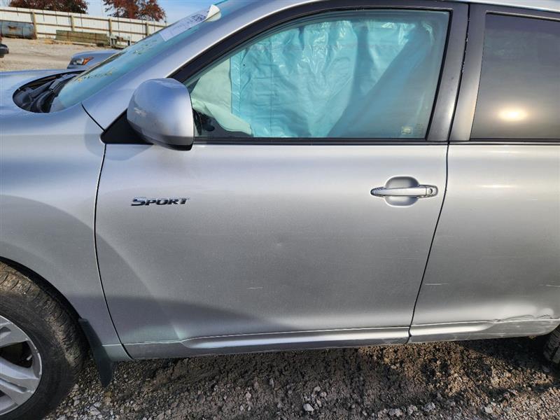 Vehicle/245456_09.jpg