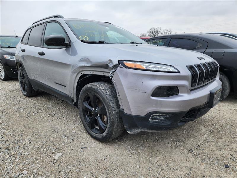Vehicle/245525_04.jpg