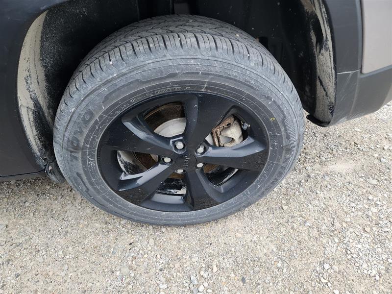 Vehicle/245525_07.jpg