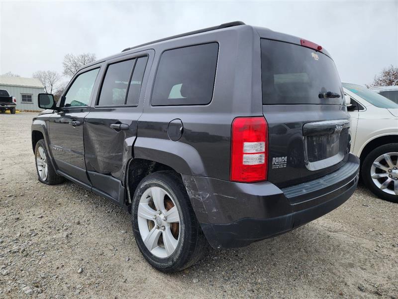 Vehicle/245563_02.jpg