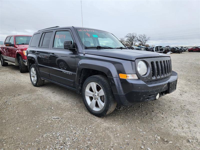 Vehicle/245563_04.jpg