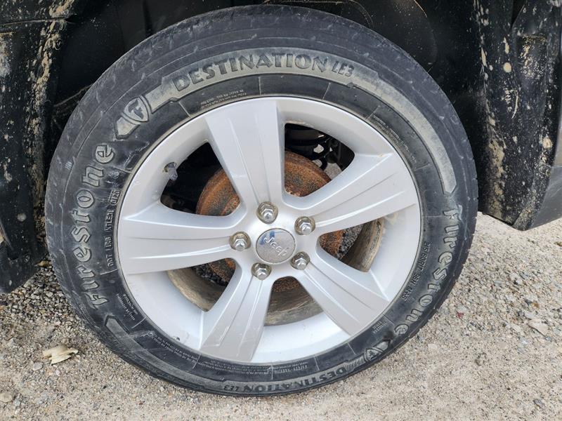 Vehicle/245563_07.jpg
