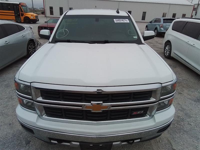 Vehicle/245590_08.jpg