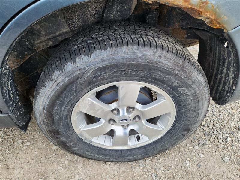 https://f005.backblazeb2.com/file/img-partshotlines-com/Inventory/EX441/Vehicle/245622_06.jpg