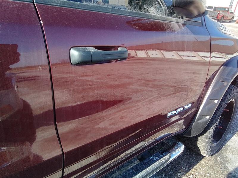 Vehicle/245625_10.jpg