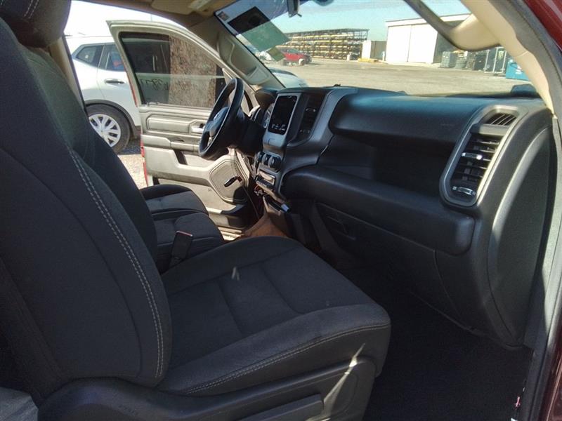 Vehicle/245625_11.jpg