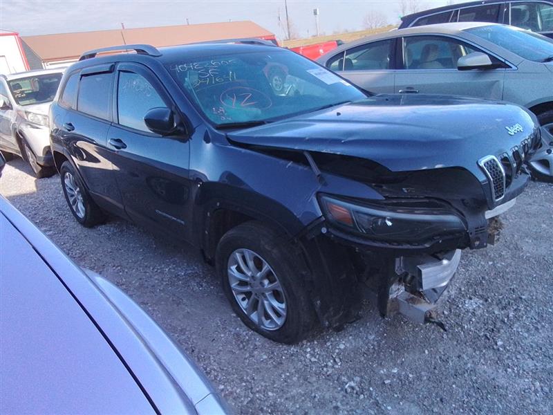 Vehicle/245626_04.jpg
