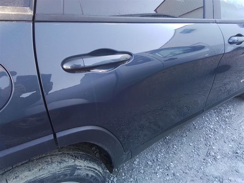 Vehicle/245626_10.jpg