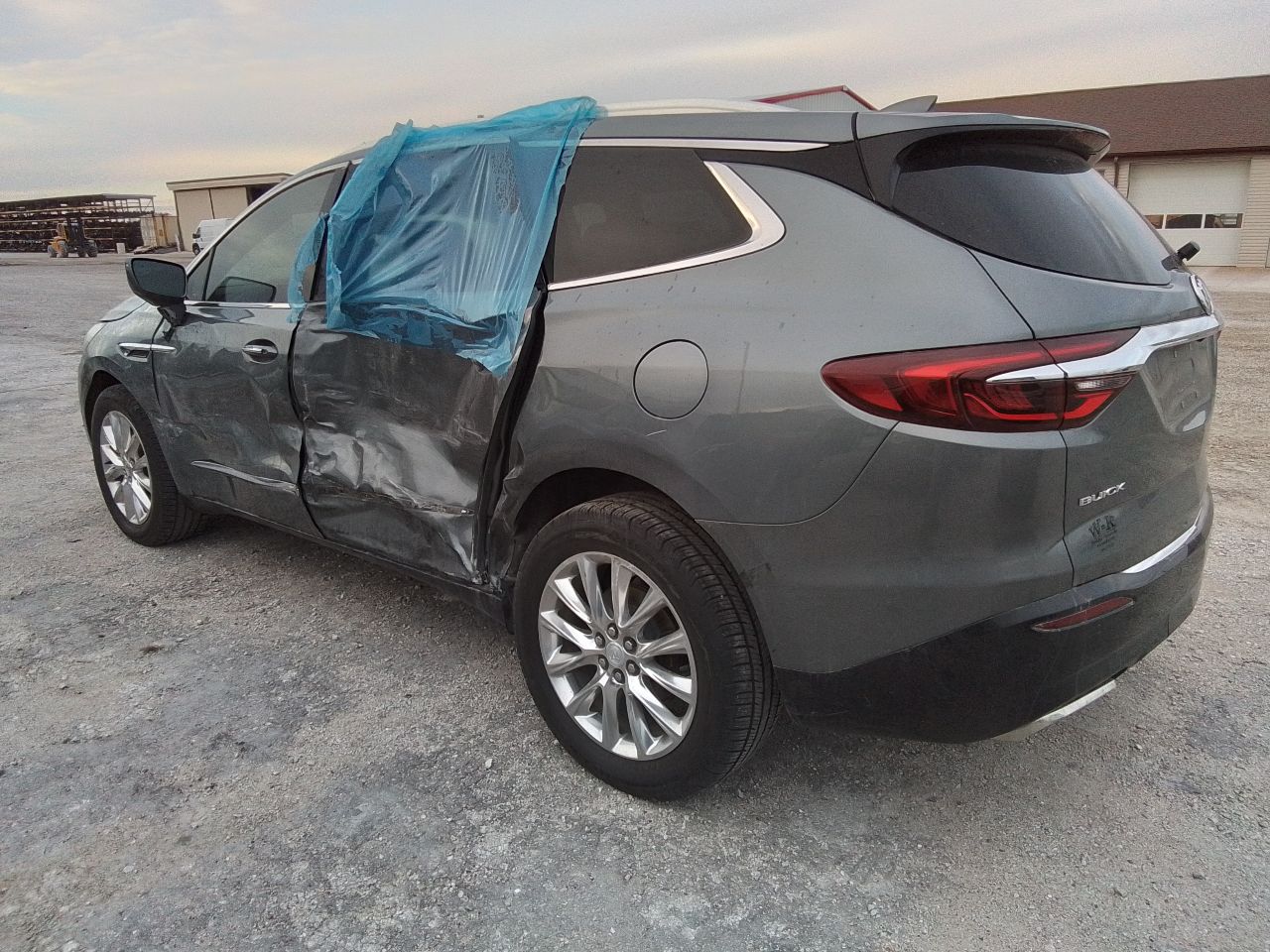 Vehicle/245752_02.jpg