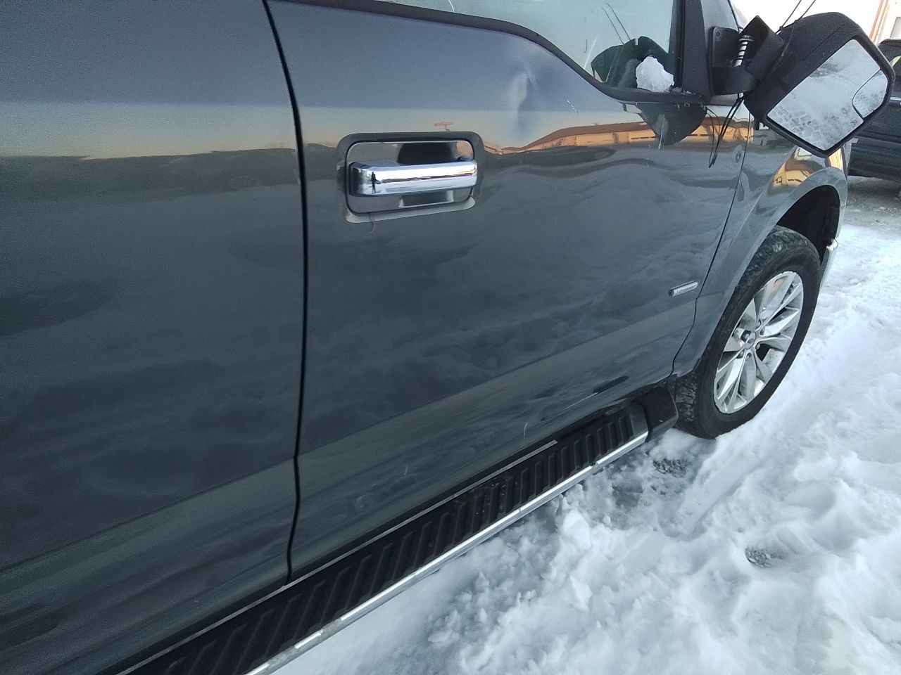 Vehicle/245823_12.jpg