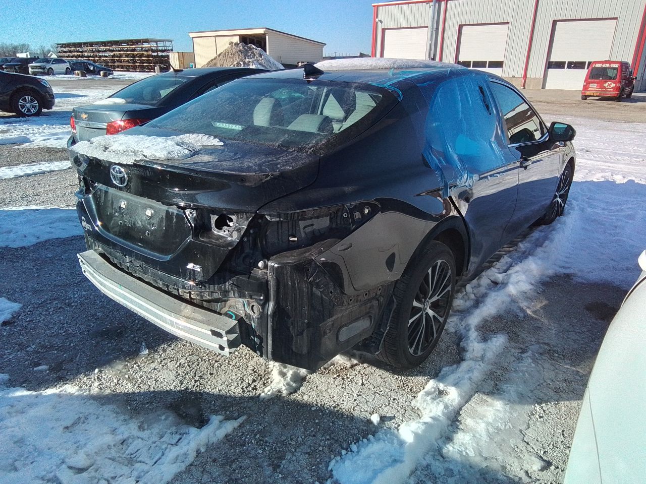 https://f005.backblazeb2.com/file/img-partshotlines-com/Inventory/EX441/Vehicle/245853_03.jpg