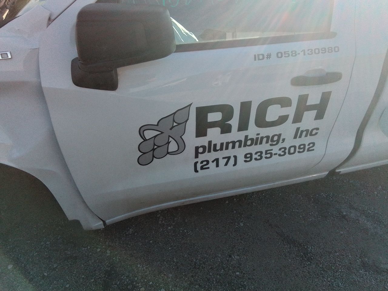 Vehicle/245859_08.jpg