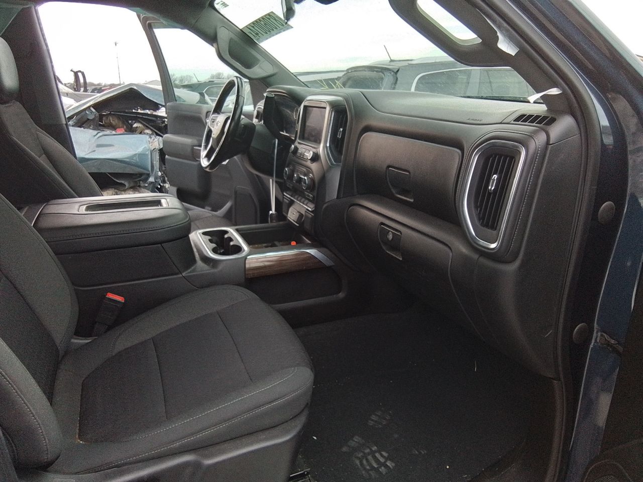 Vehicle/245872_12.jpg