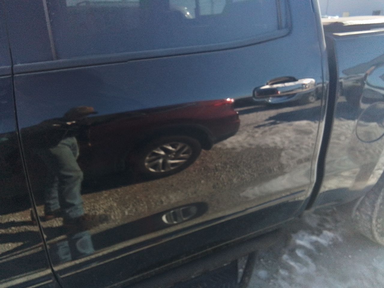 Vehicle/245880_09.jpg