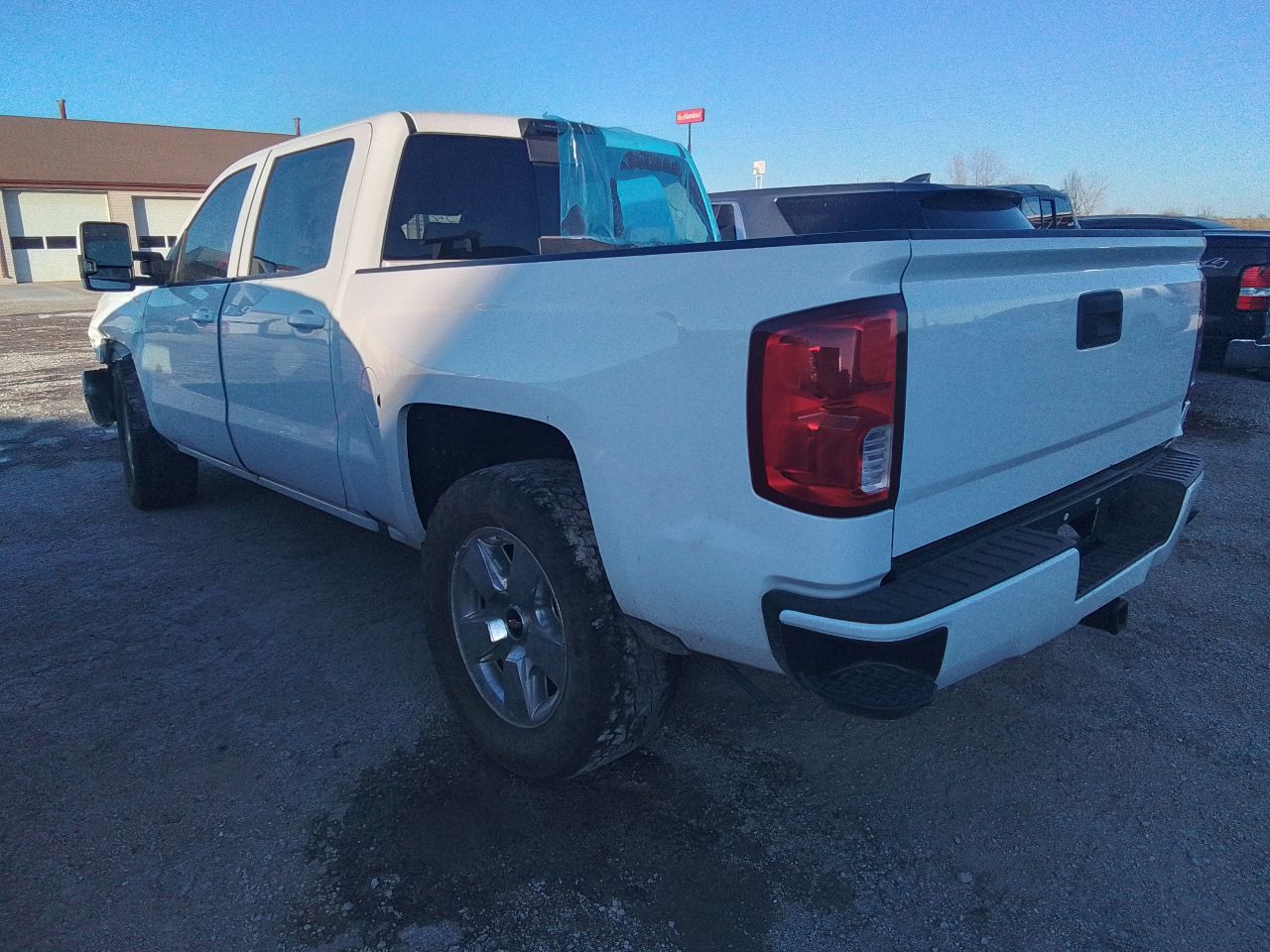 Vehicle/245915_02.jpg