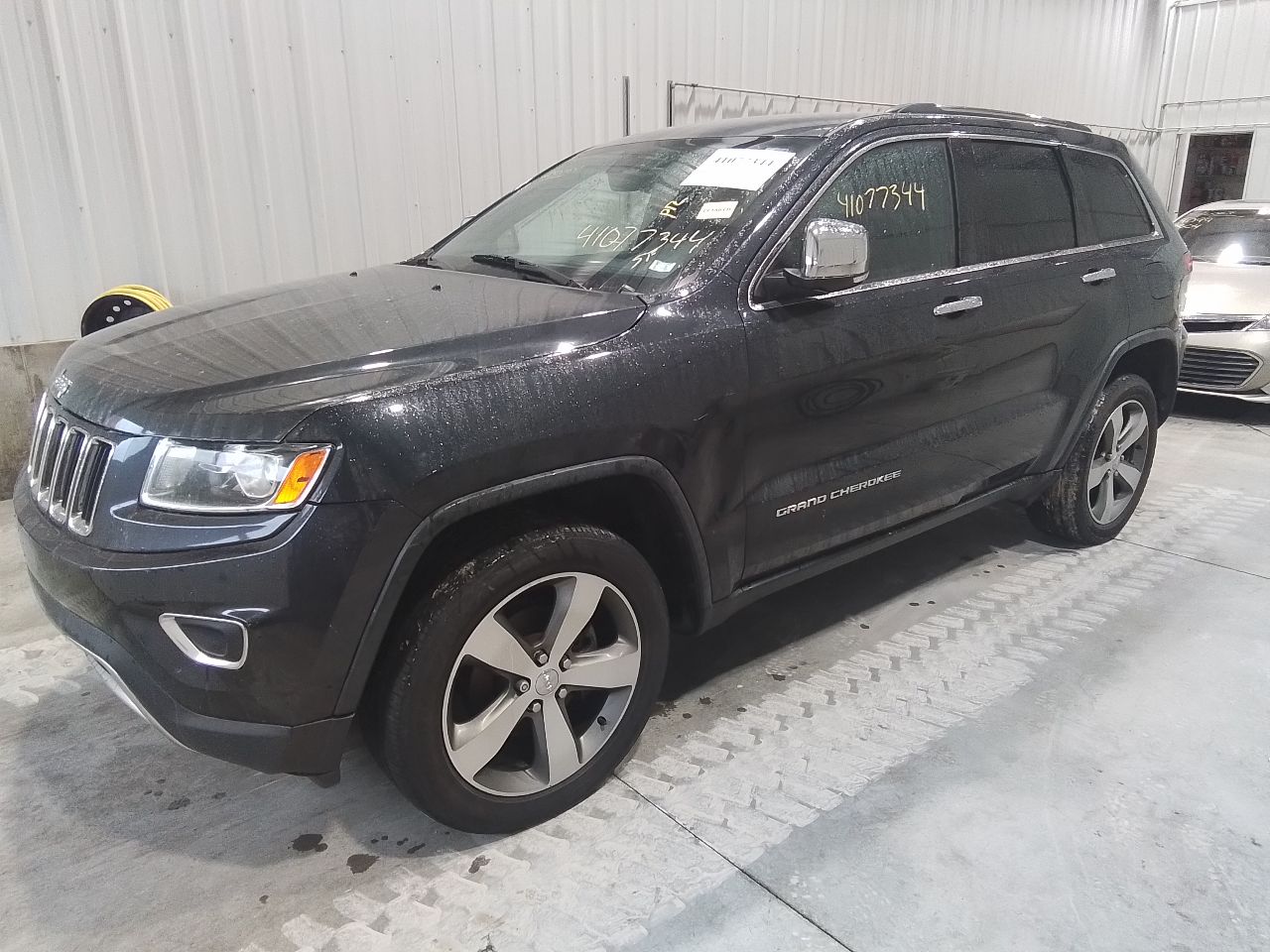 Vehicle/245922_01.jpg