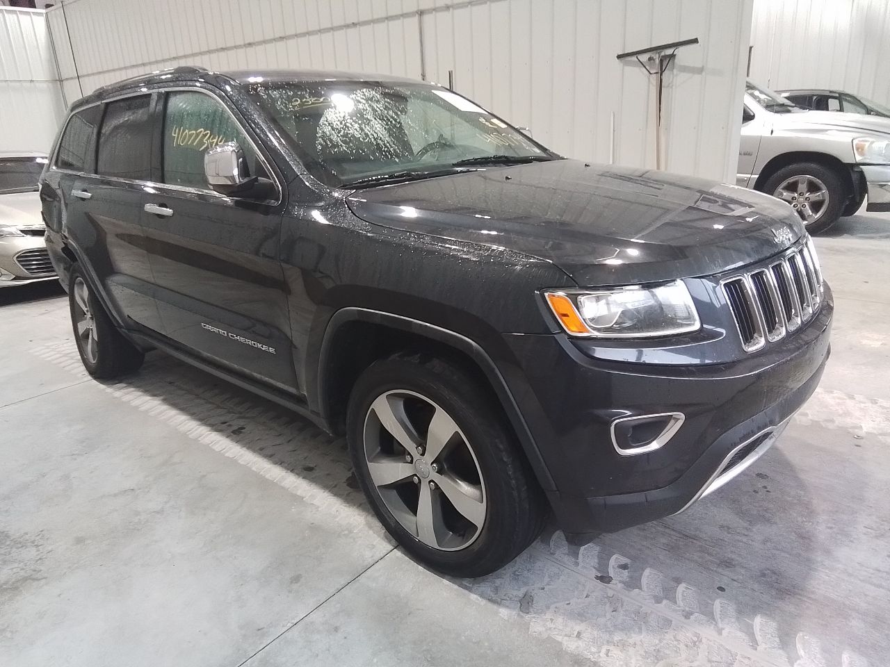 Vehicle/245922_04.jpg
