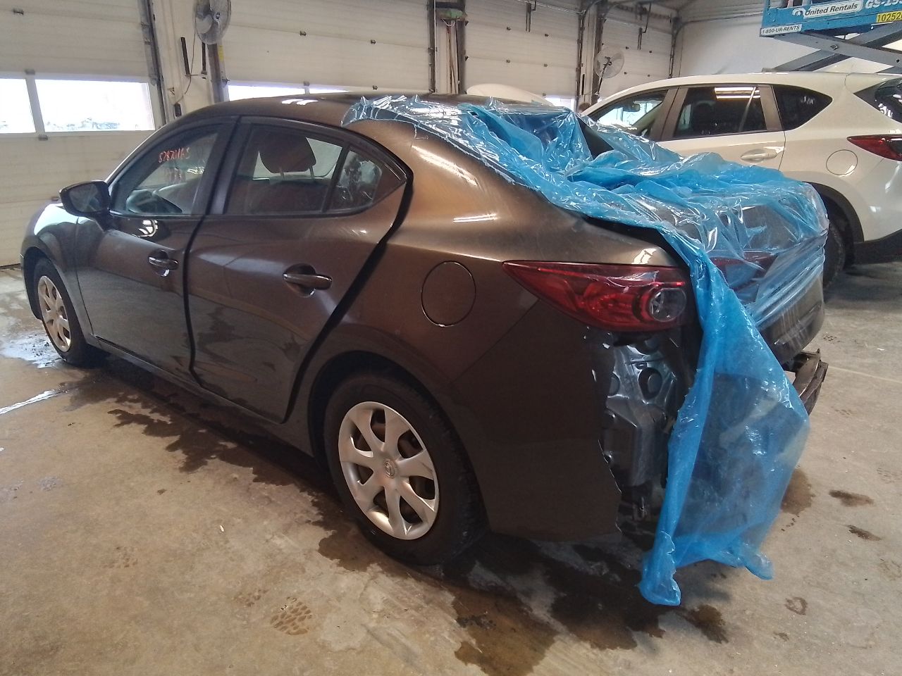 Vehicle/246043_02.jpg