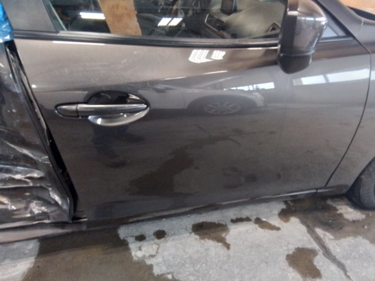 Vehicle/246043_10.jpg