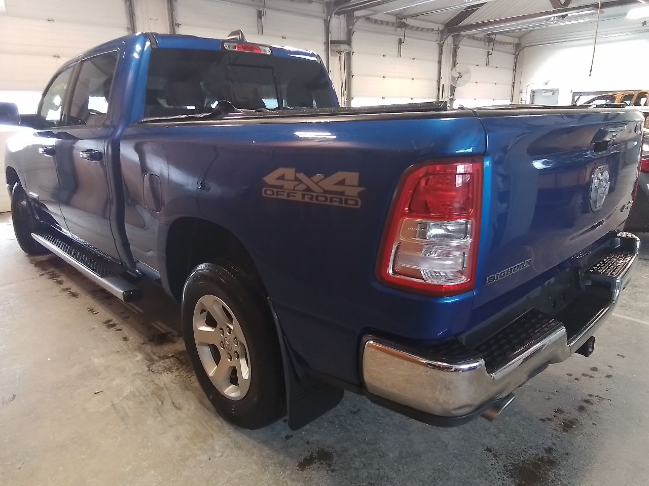 Vehicle/246052_02.jpg